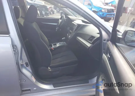 2014 Subaru Legacy 2.5I Premium z USA, uszkodzony, nr VIN 4S3BMBD64E3010687